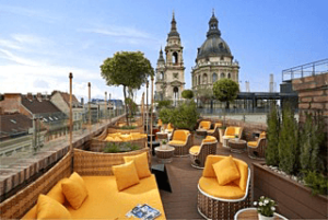 High Note Skybar im Aria Hotel (Budapest)