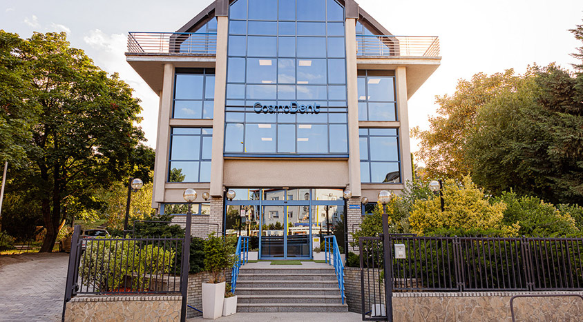 CosmoDent in Budapest - Klinikgebäude von außen